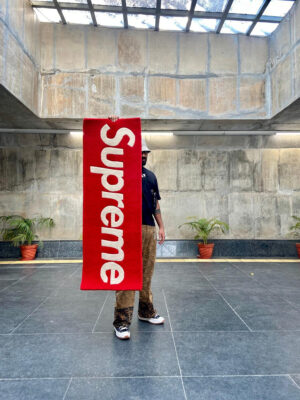 SUPREME RUG